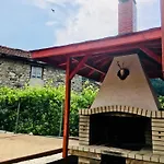 Гостевой дом Vasilevi House Девин