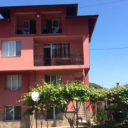 Gasthof Vasilevi House