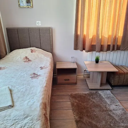 Vasilevi House * Devin