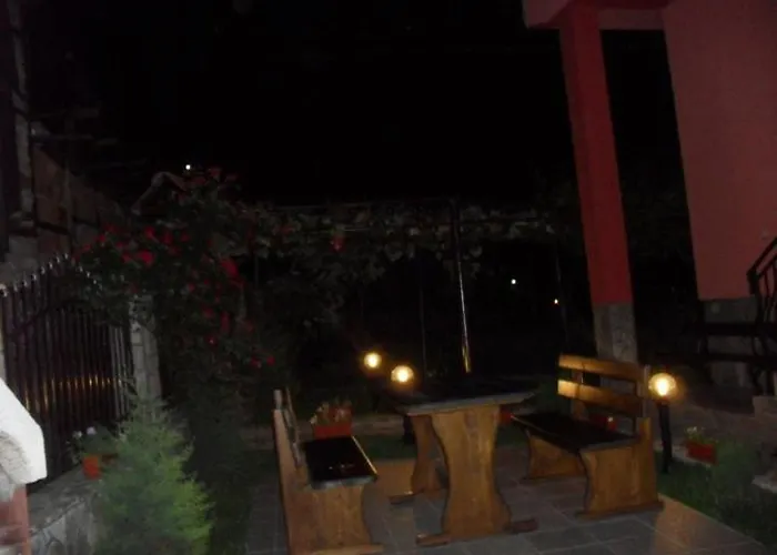 Gasthof Vasilevi House *