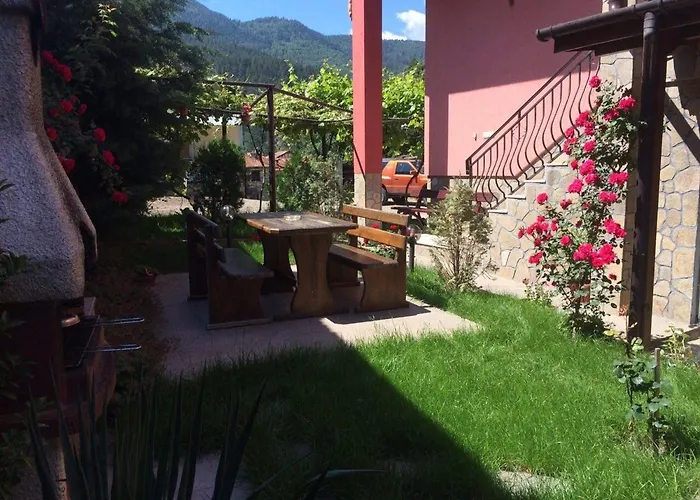 Gasthof Vasilevi House